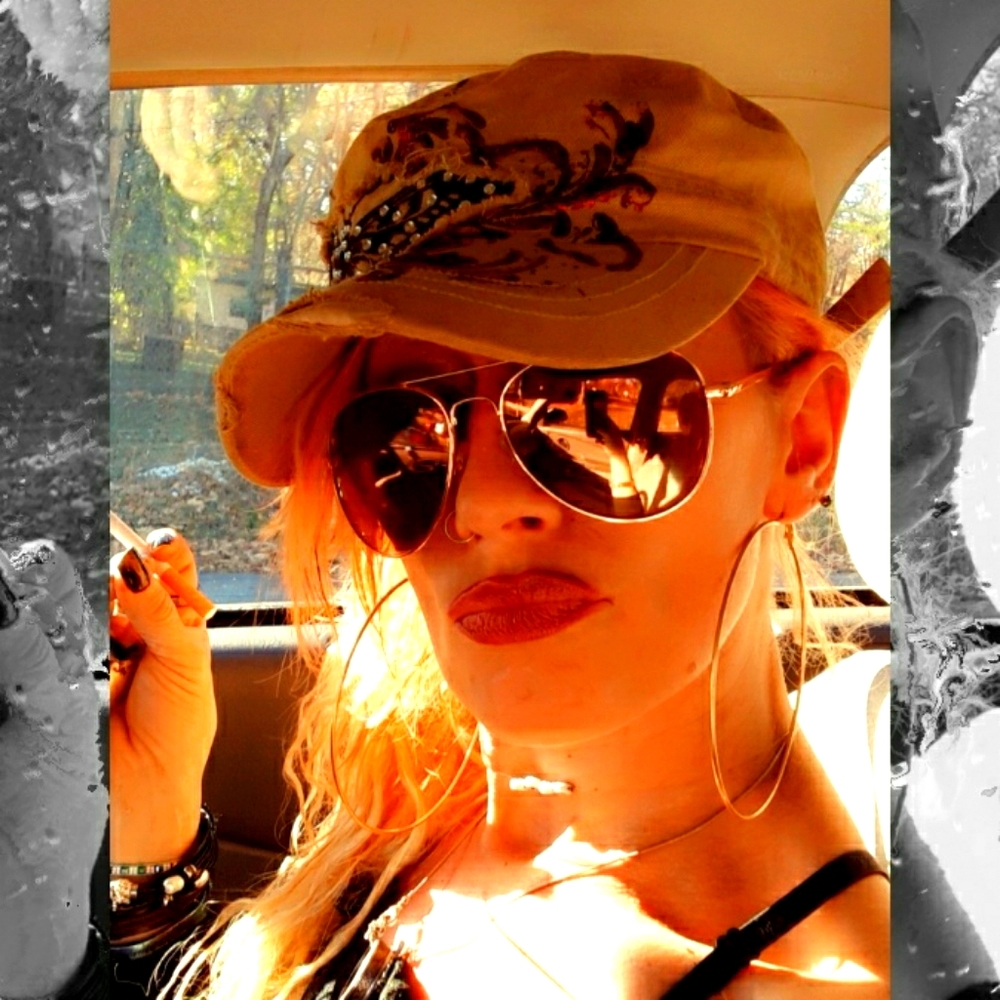 Meet your Posher, Selena